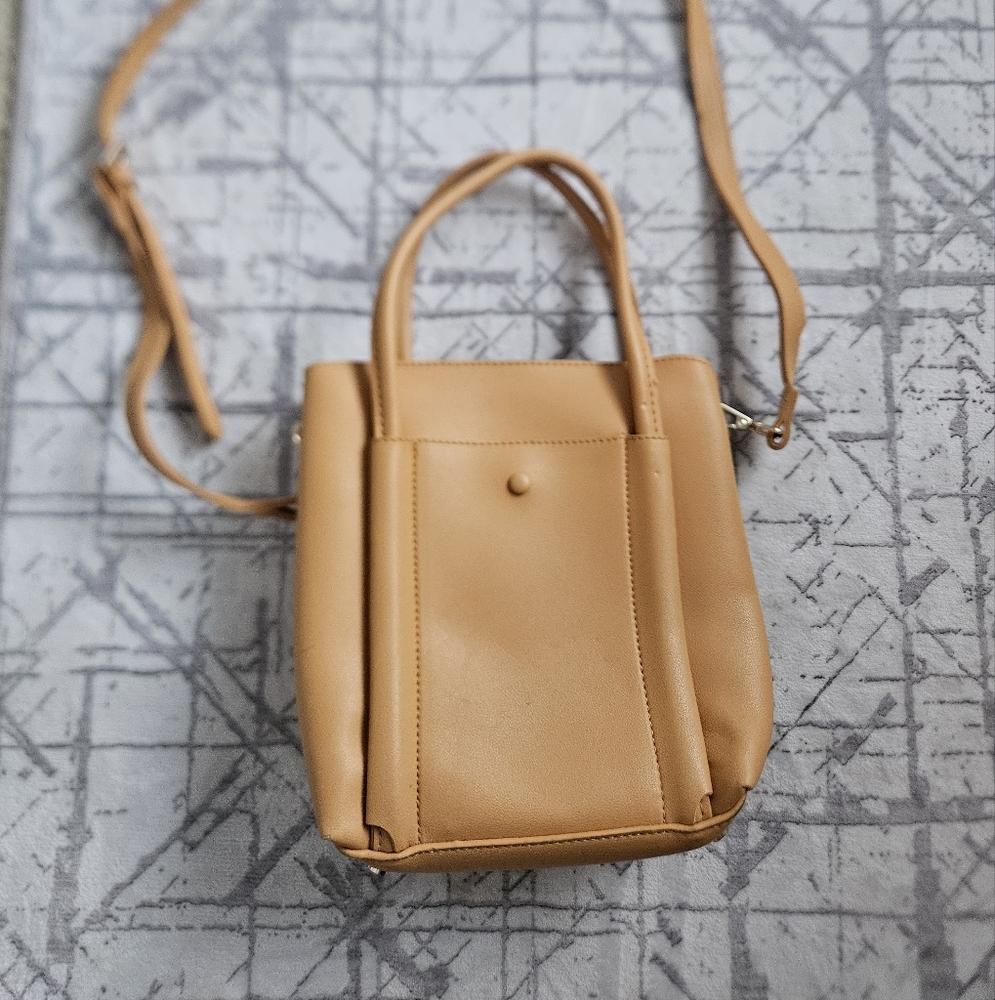 Expressions NYC purse